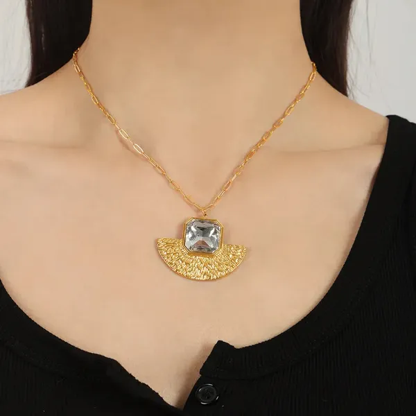 Gold_Acrylic_Pendants_For_Women
